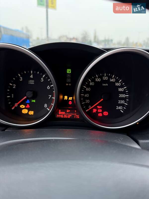 Хетчбек Mazda 3 2010 в Києві фото 21 Хетчбек Mazda 3 2010 в Києві