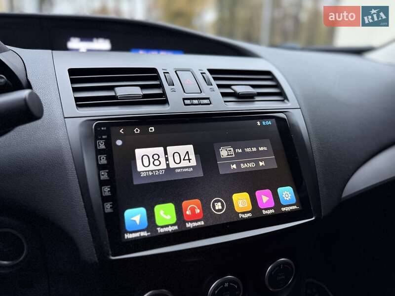 Седан Mazda 3 2013 в Дніпрі