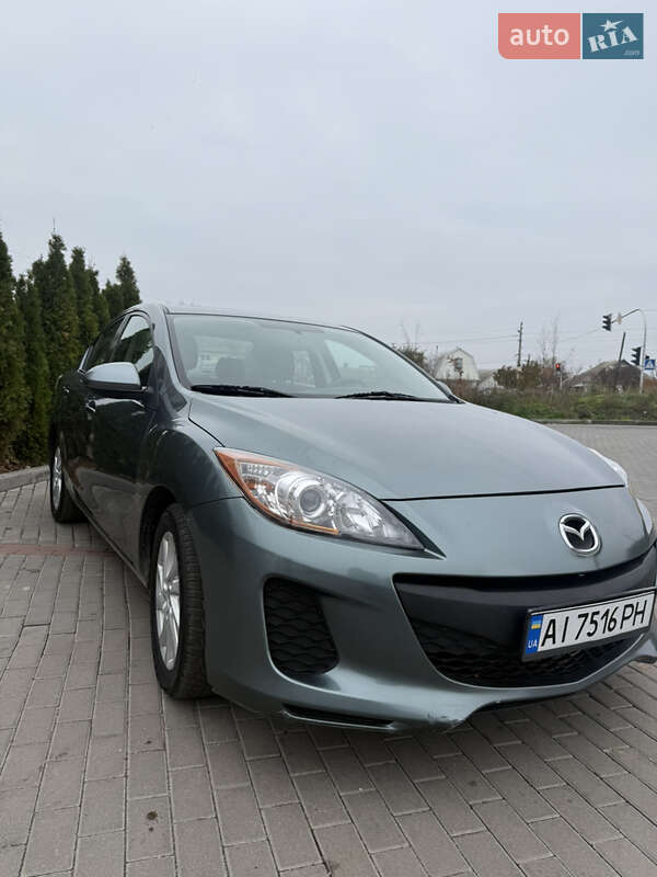 Седан Mazda 3 2012 в Білій Церкві
