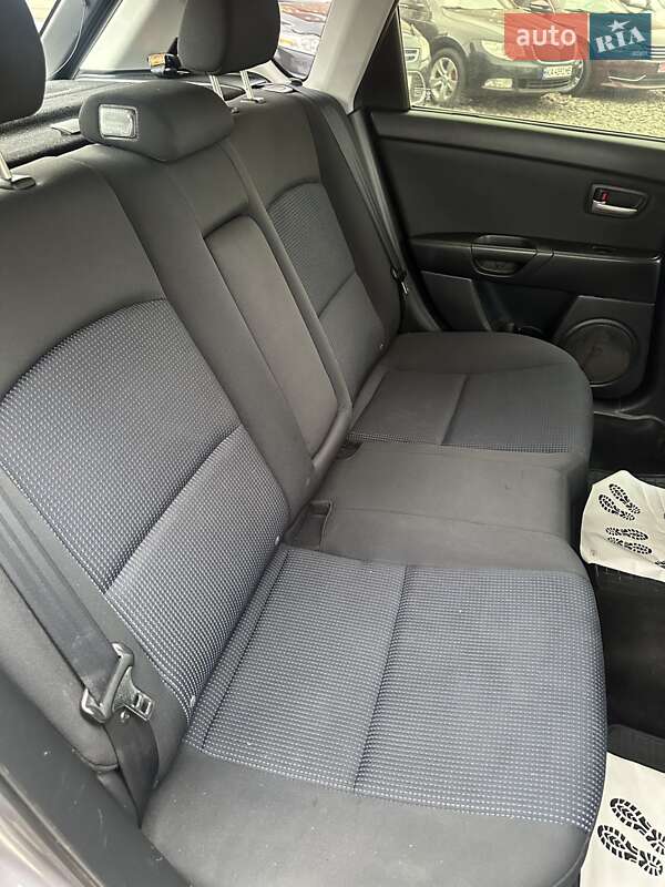 Хэтчбек Mazda 3 2006 в Смеле фото 2 Хэтчбек Mazda 3 2006 в Смеле