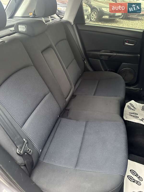 Хэтчбек Mazda 3 2006 в Смеле фото 16 Хэтчбек Mazda 3 2006 в Смеле