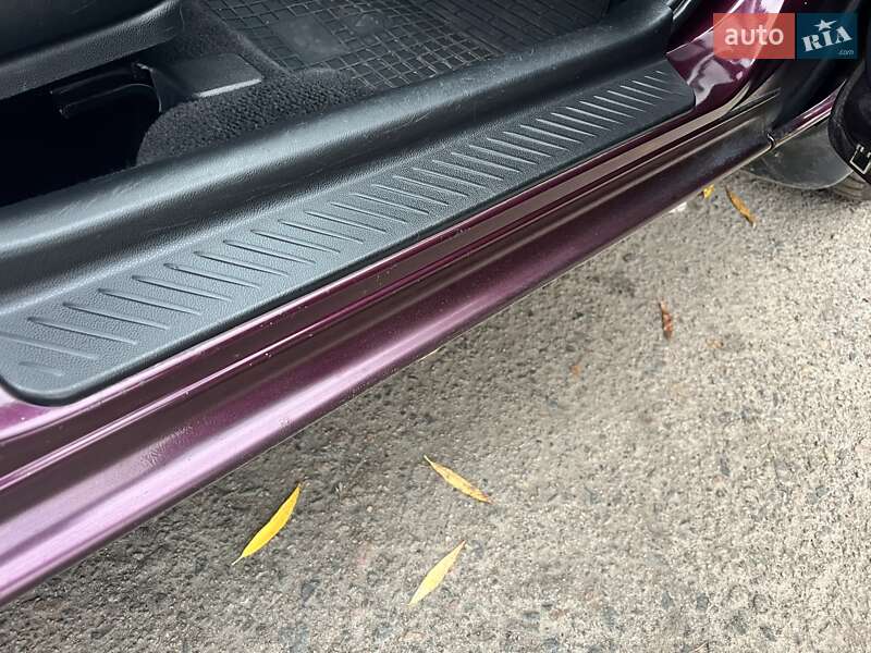 Седан Mazda 3 2007 в Ровно