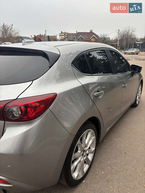 Хетчбек Mazda 3 2014 в Житомирі