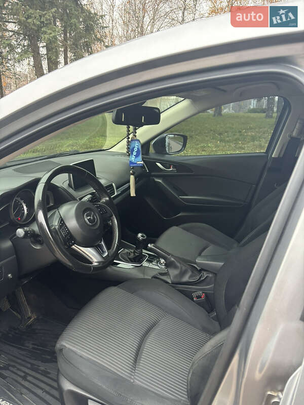 Хетчбек Mazda 3 2014 в Житомирі
