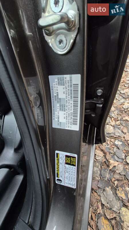 Седан Mazda 3 2017 в Києві