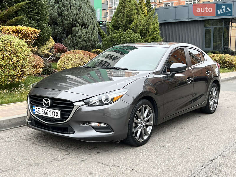 Седан Mazda 3 2018 в Дніпрі фото 2 Седан Mazda 3 2018 в Дніпрі