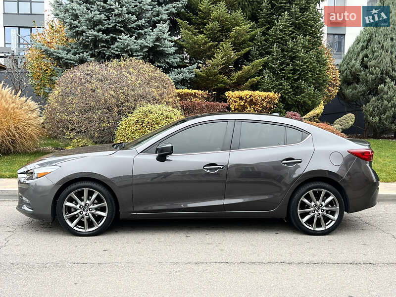 Седан Mazda 3 2018 в Дніпрі фото 3 Седан Mazda 3 2018 в Дніпрі
