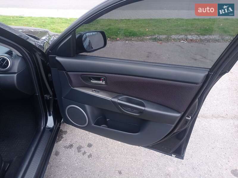 Хетчбек Mazda 3 2007 в Черкасах фото 13 Хетчбек Mazda 3 2007 в Черкасах