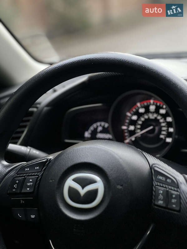 Седан Mazda 3 2016 в Львові фото 11 Седан Mazda 3 2016 в Львові