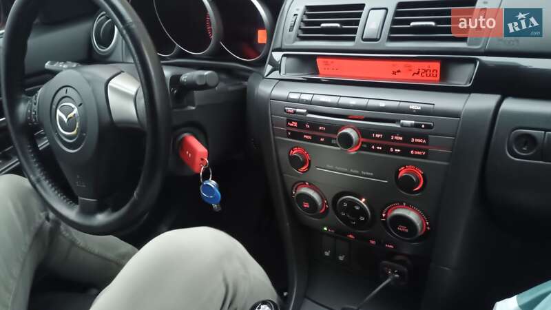Седан Mazda 3 2007 в Києві