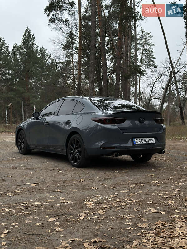 Седан Mazda 3 2022 в Черкассах