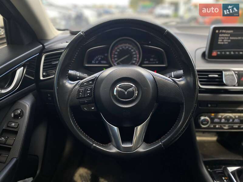 Седан Mazda 3 2014 в Києві