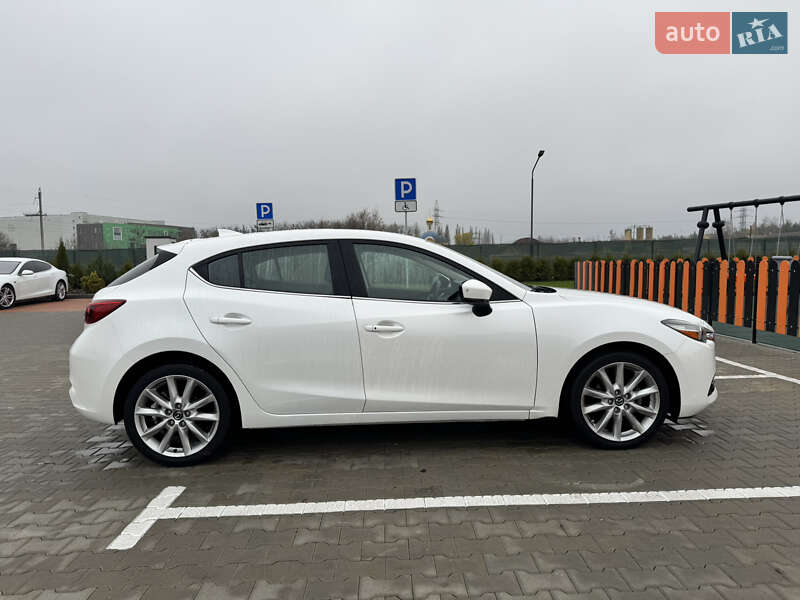 Хетчбек Mazda 3 2017 в Вінниці фото 4 Хетчбек Mazda 3 2017 в Вінниці