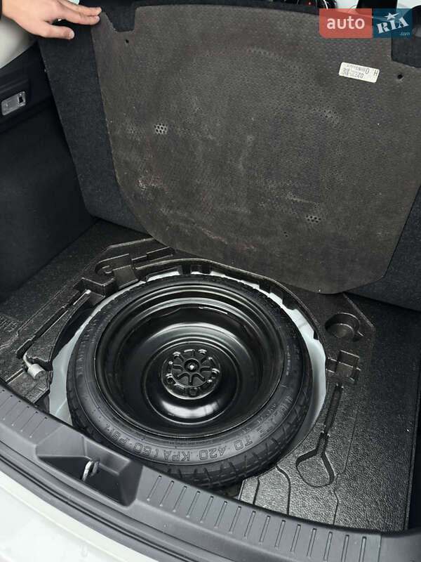 Хетчбек Mazda 3 2017 в Вінниці фото 23 Хетчбек Mazda 3 2017 в Вінниці