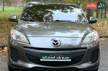 Хетчбек Mazda 3 2013 в Миколаєві