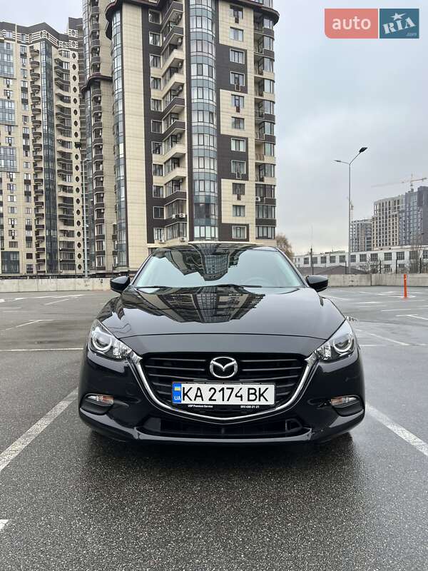 Седан Mazda 3 2017 в Києві фото 3 Седан Mazda 3 2017 в Києві