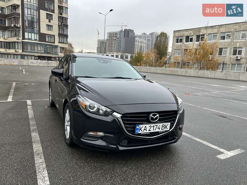 Седан Mazda 3 2017 в Києві фото 5 Седан Mazda 3 2017 в Києві
