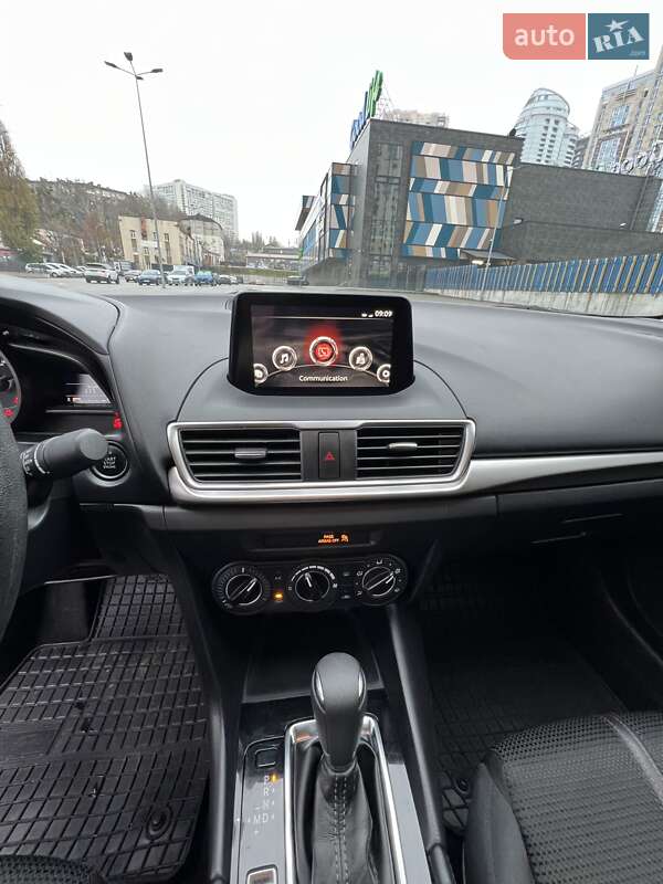 Седан Mazda 3 2017 в Києві фото 39 Седан Mazda 3 2017 в Києві