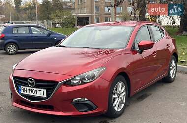 Хэтчбек Mazda 3 2016 в Одессе