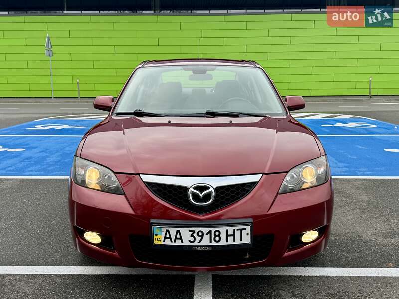 Седан Mazda 3 2008 в Киеве