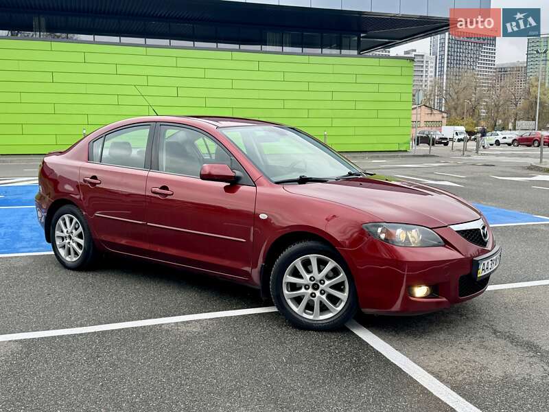 Седан Mazda 3 2008 в Киеве