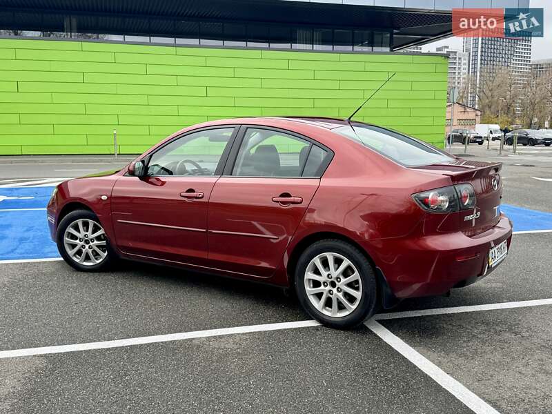 Седан Mazda 3 2008 в Киеве