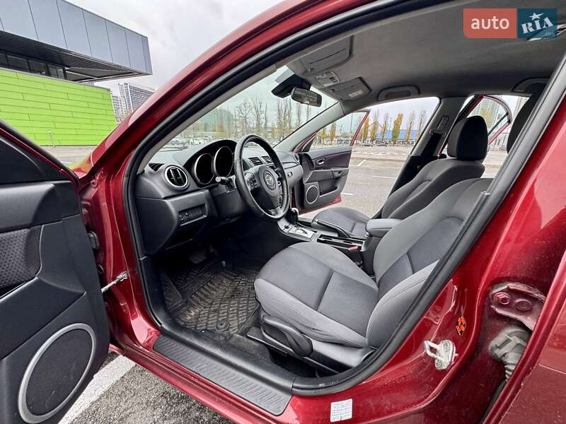 Седан Mazda 3 2008 в Киеве
