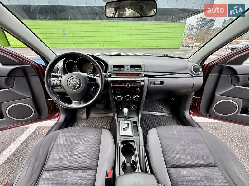 Седан Mazda 3 2008 в Киеве