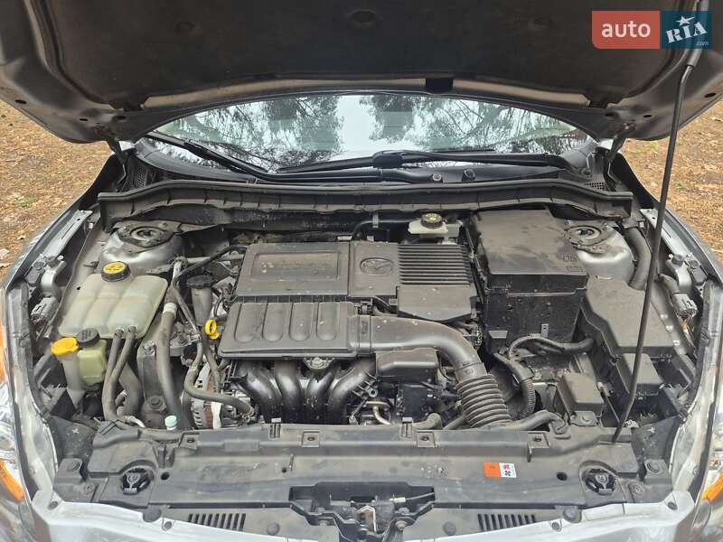 Хэтчбек Mazda 3 2010 в Харькове