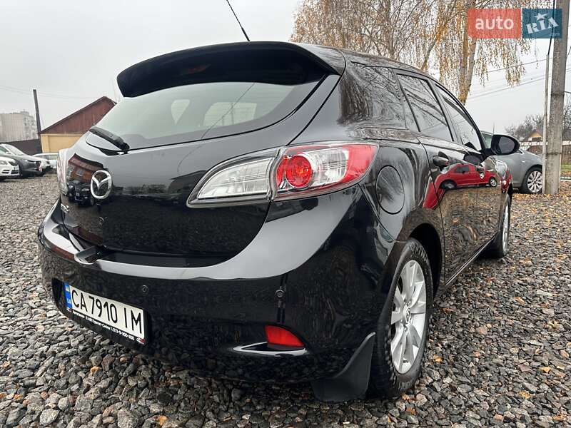 Хетчбек Mazda 3 2011 в Смілі