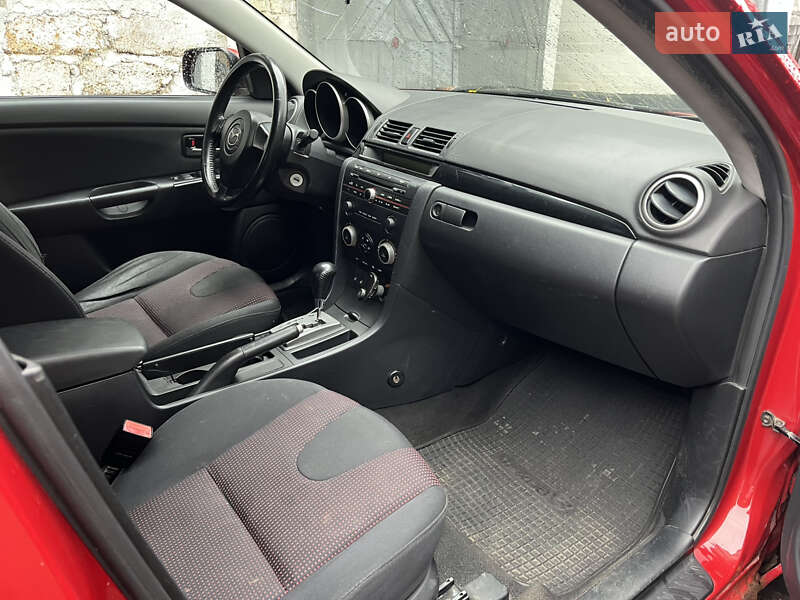 Хетчбек Mazda 3 2005 в Христинівці