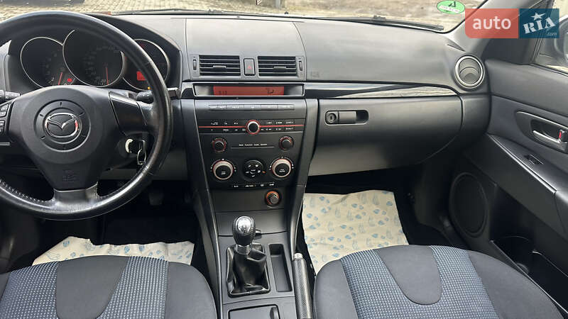 Хетчбек Mazda 3 2004 в Чернівцях фото 16 Хетчбек Mazda 3 2004 в Чернівцях