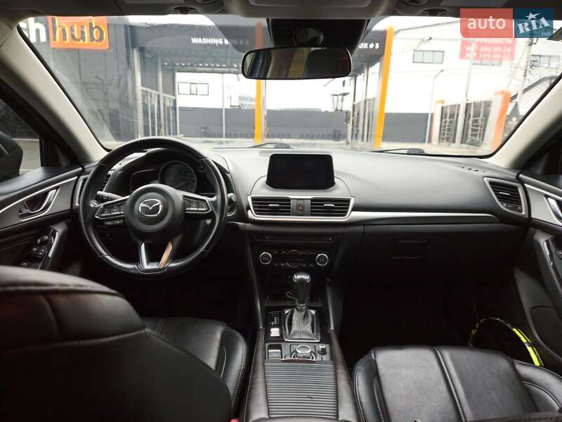 Хэтчбек Mazda 3 2017 в Киеве фото 7 Хэтчбек Mazda 3 2017 в Киеве