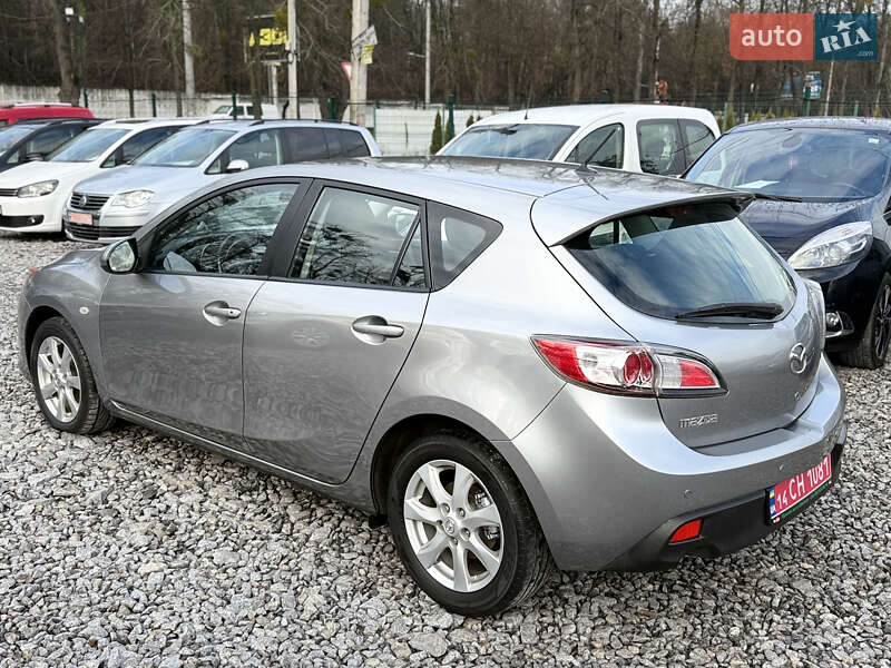 Хэтчбек Mazda 3 2010 в Виннице
