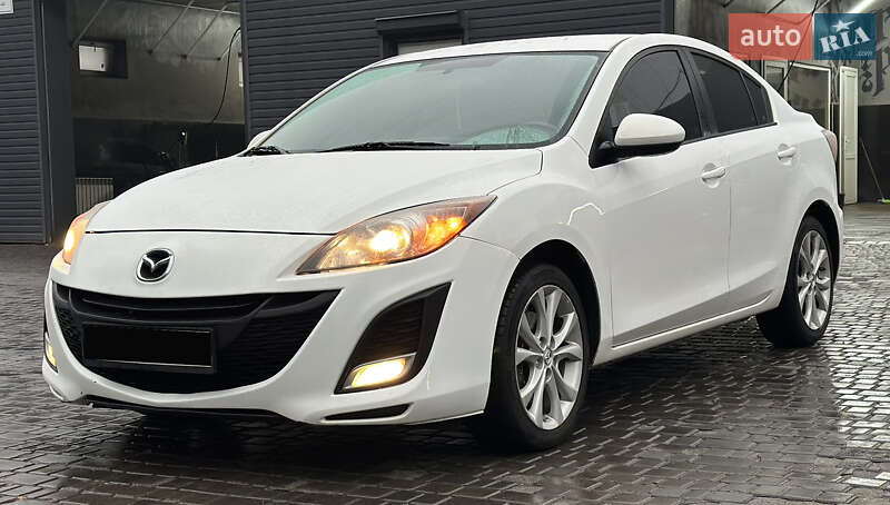 Седан Mazda 3 2010 в Дніпрі