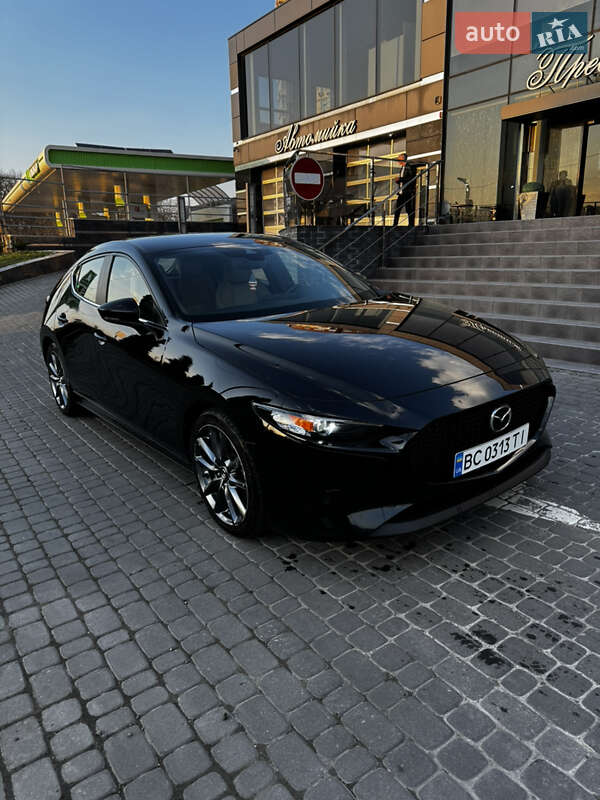 Хэтчбек Mazda 3 2019 в Львове