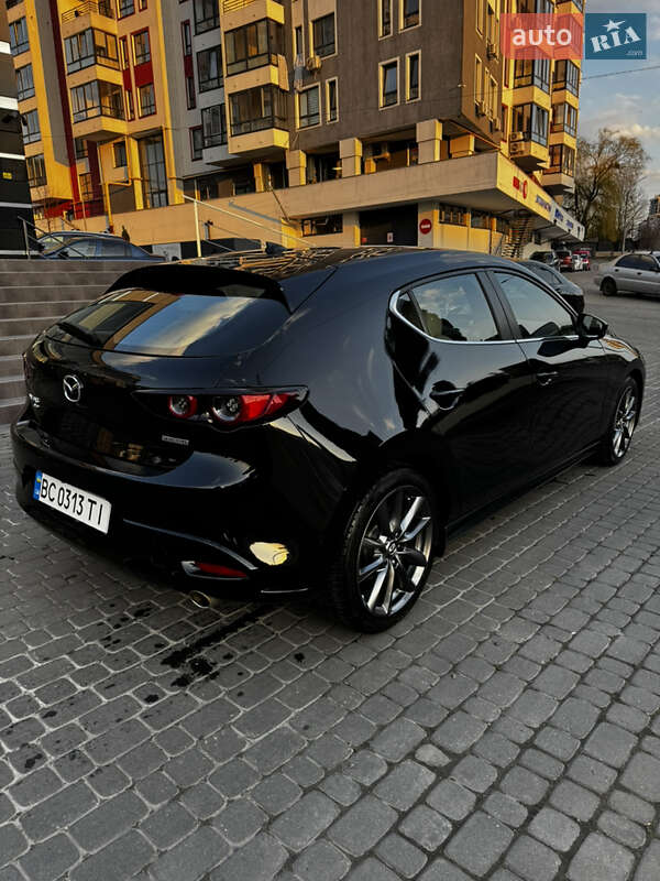 Хэтчбек Mazda 3 2019 в Львове