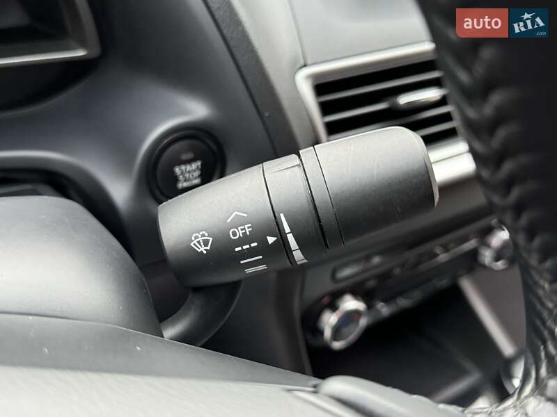 Седан Mazda 3 2017 в Києві фото 36 Седан Mazda 3 2017 в Києві