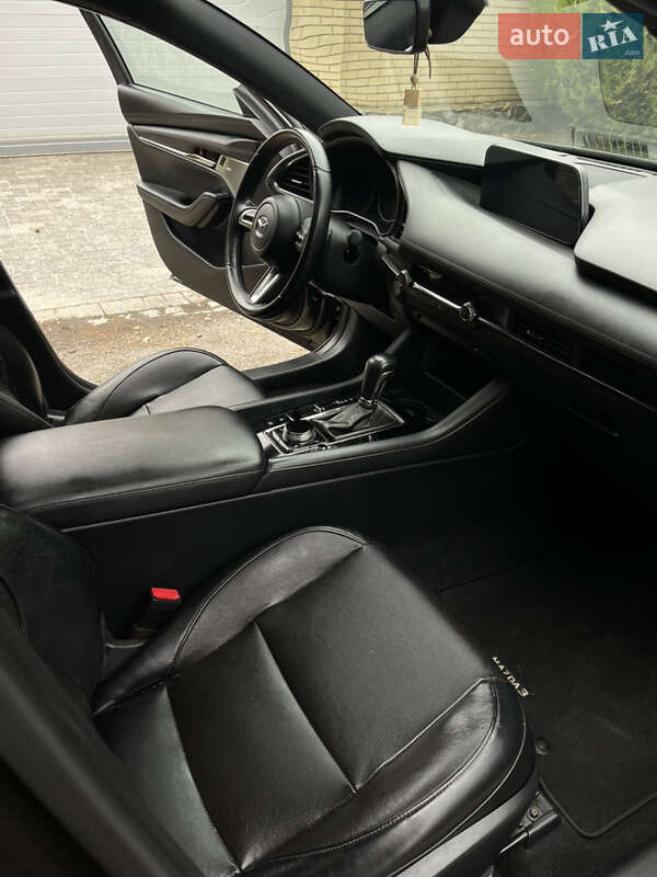 Хетчбек Mazda 3 2019 в Дніпрі