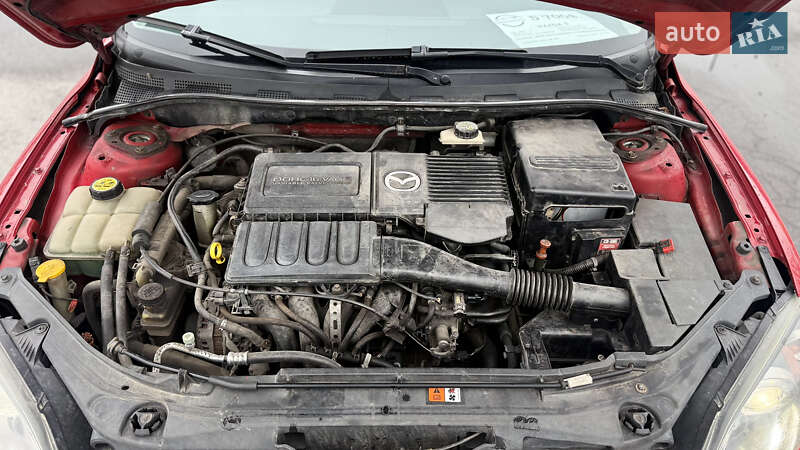 Хэтчбек Mazda 3 2005 в Полтаве