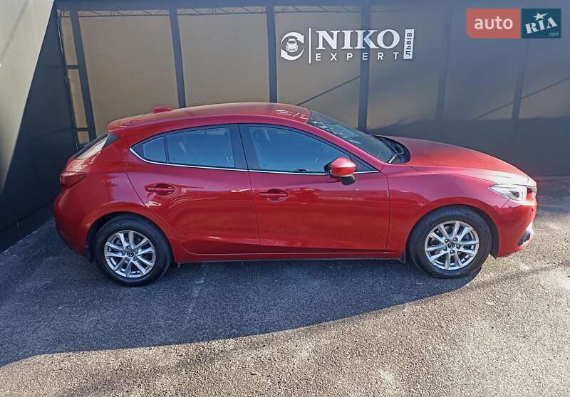 Хетчбек Mazda 3 2016 в Львові фото 19 Хетчбек Mazda 3 2016 в Львові