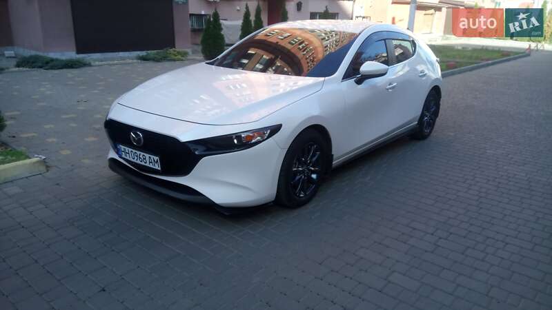 Хэтчбек Mazda 3 2021 в Одессе
