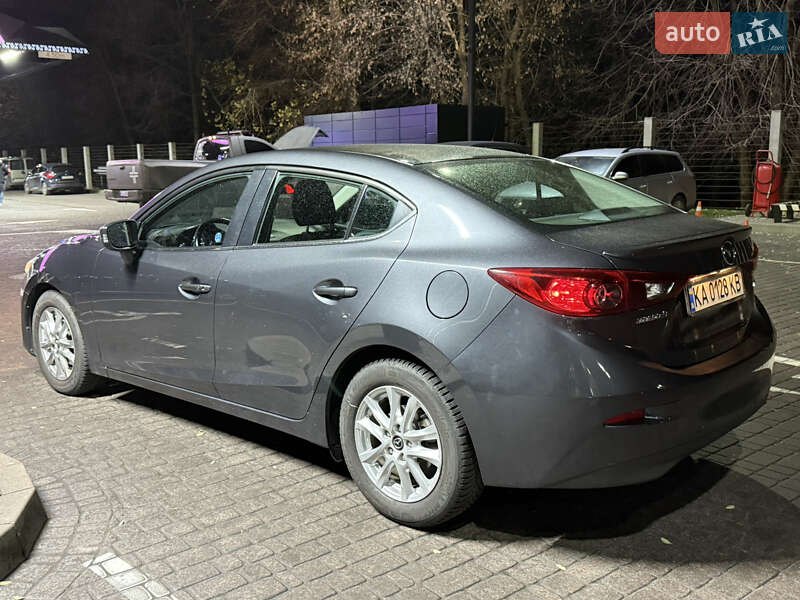Седан Mazda 3 2015 в Киеве фото 9 Седан Mazda 3 2015 в Киеве
