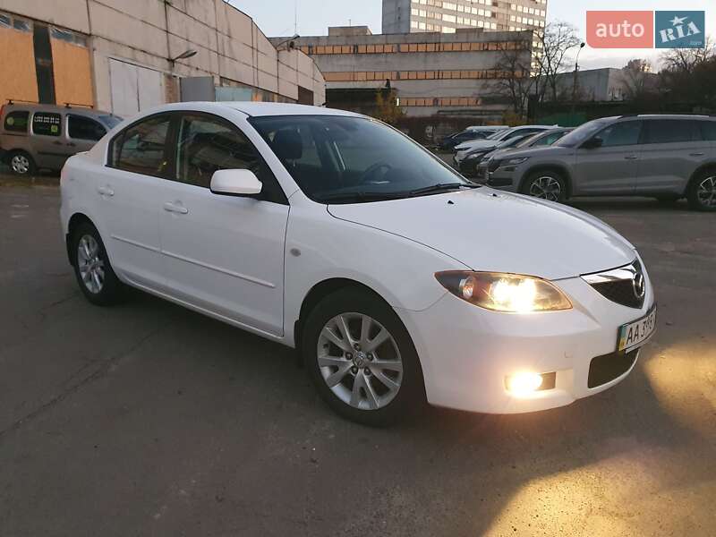 Седан Mazda 3 2007 в Киеве