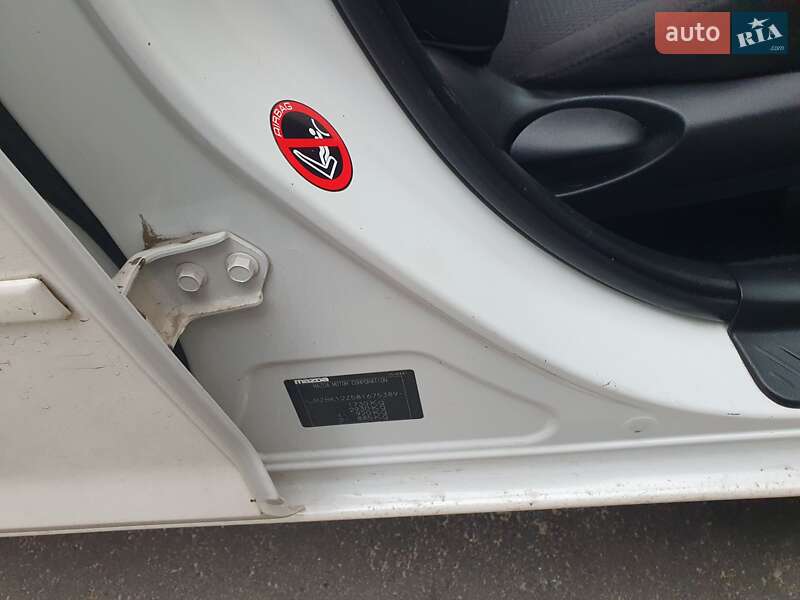 Седан Mazda 3 2007 в Киеве