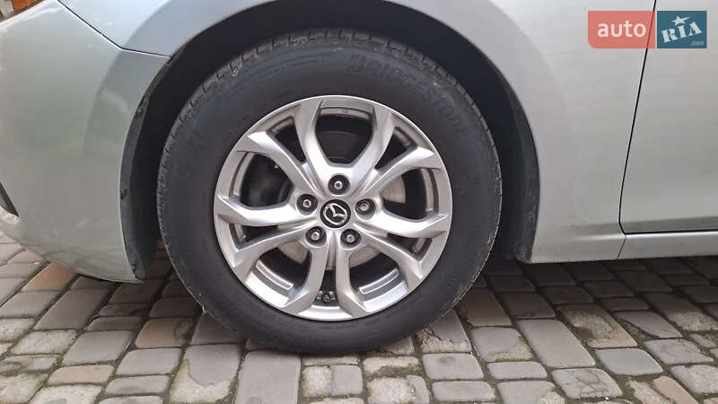 Седан Mazda 3 2016 в Дніпрі фото 18 Седан Mazda 3 2016 в Дніпрі