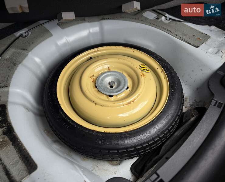 Седан Mazda 3 2010 в Києві фото 31 Седан Mazda 3 2010 в Києві