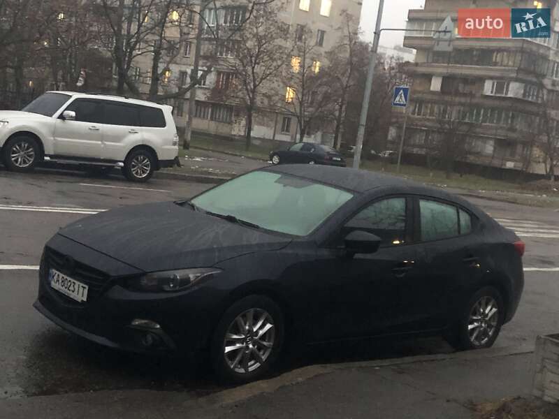 Седан Mazda 3 2014 в Києві