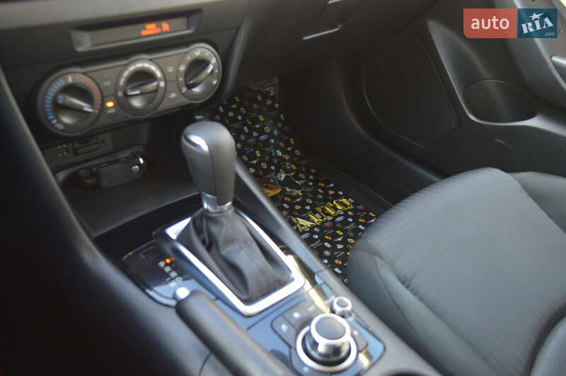Хэтчбек Mazda 3 2015 в Одессе фото 23 Хэтчбек Mazda 3 2015 в Одессе