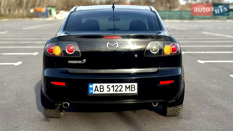 Седан Mazda 3 2006 в Виннице